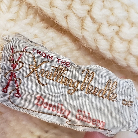 The Knitting Needle Vintage - Picture 7 of 10